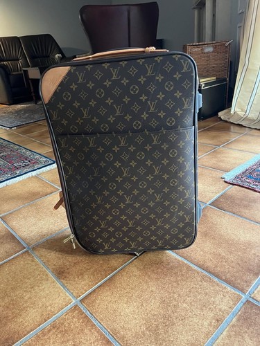 Louis vuitton pegase - louis, 60