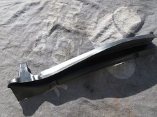 Wasserablaufrinne vorne links 1246202567 Mercedes-Benz W124 W 124