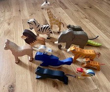 12 HOLZTIGER Holztiere – Handgefertigt & bemalt – guter Zustand