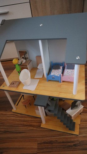 Modernes 360 holz puppenhaus - modernes, holz-puppenhaus