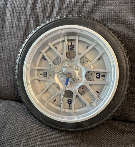 Wanduhr reifen felgen - wanduhr, reifen-/felgen-design