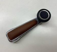 1x Mercedes W114 W115 /8