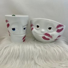 FIFTYEIGHT Tassen TV Set