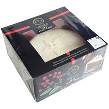 M&S Iced Fruit Cake Perfectly Matured 950g, handveredelter Weihnachtskuchen