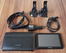 Garmin Nüvi 2595 LM Navi Navigationsgerät 2 Halter + Ledertasche Ladekabel + KFZ