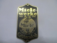 Control head plate nameplate