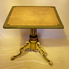 Originaler, alter Salon-