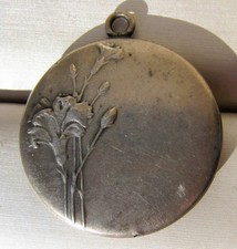 Jugendstil Medaillon-Anhänger um 1900!