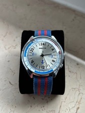 Ein Klassiker-Raketa 24 Stunden "Wachdienst"