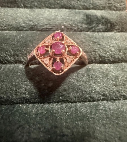 Rubin und diamant - rubin, rotgold