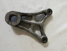 Suzuki GS 500 E GM51B Bremssattelhalter hinten, Halter Bremsankerplatte B4769