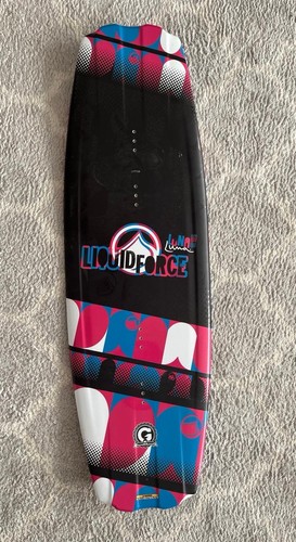 Liquid force - 🏄‍♀️,