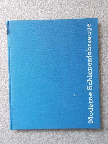 Moderne schienenfahrzeuge - moderne,