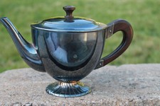 alte Kaffeekanne versilbert