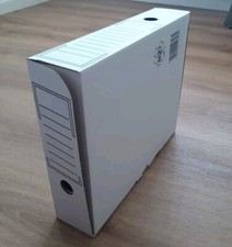 Pappordner in Form einer Box, markenlos,weiß, kann 3-seitig beschriftet werden
