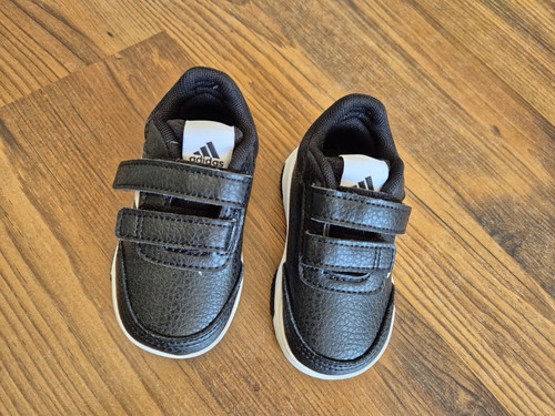 Kinderschuhe adidas größe - kinderschuhe,