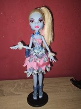 Monster High Abbey Bominable Puppe 2008 Dot Dead Gorgeous mit Zubehör