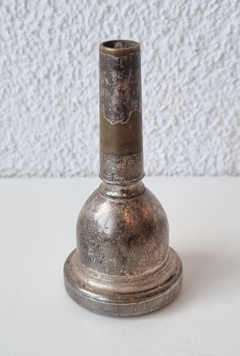 Altes versilbertes tuba - altes,