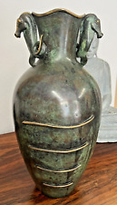 Bronze Vase mit 2