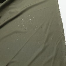 Leichte wasserabweisende