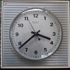 Vintage Weimar Wanduhr / Holz-Metall / 1980er Jahre