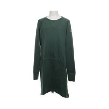 Villervalla, Kapuzenkleid