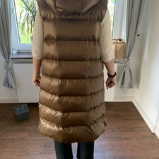 Hox Daunenmantel Daunenweste Gr. L Sehr Edel Neupreis 289.- Euro 