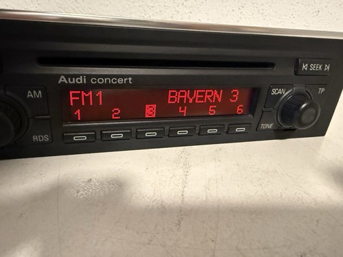 Audi concert radio 8e0 035 - concert,