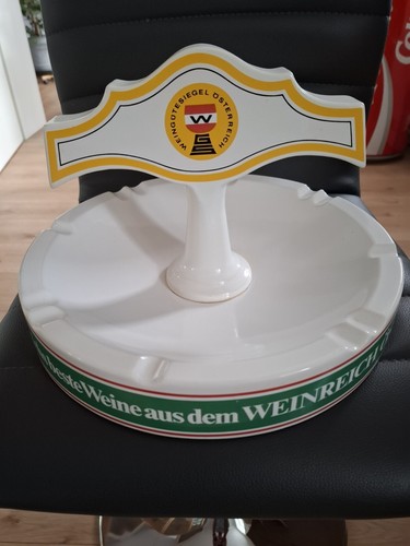 Stammtisch aschenbecher