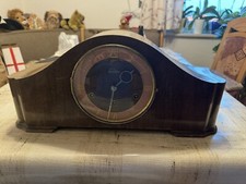 alte kaminuhr mit Westminster