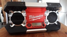 Milwaukee Radio C12-28 DCR