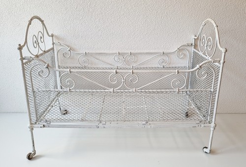 Schönes metall puppenbett - metall,