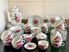 XXL Geschirrset „Offene Ostfriesische Rose“ 17+ Personen handbemalt