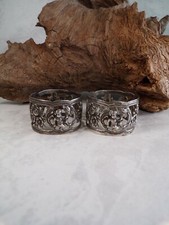 D30-43 / filigrane Serviettenringe durchbrochen Motiv Engel Blumen Sammlerstücke