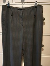 H&M Divided Marlenehose Gr. 36