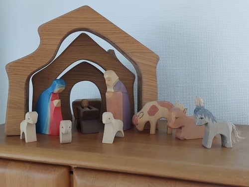 Weihnachtskrippe mit figuren - weihnachtskrippe,