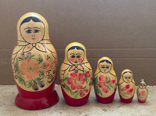 Made ussr matrjoschka - in,