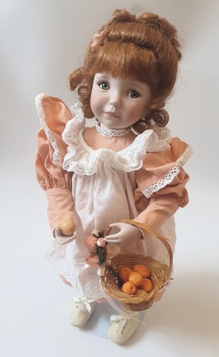 Porzellanpuppe pfirsiche und - porzellanpuppe,