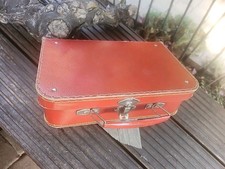  alter Kinderkoffer Requisite