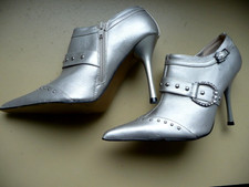 Stiefeletten silber elegant mit Strass-Einsätzen Riemchen
