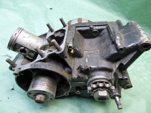 Motor mit getriebe und guter - und,