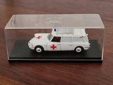 Krankenwagen Modell RIO
