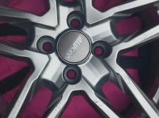 Eine Alufelge für Ford Fiesta ST