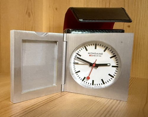 Mondaine swiss official - swiss,