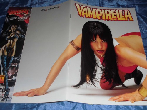 Vampirella sexy foto - 07,