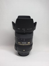 Nikon AF-S DX Nikkor 18-200mm