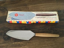 Tortensäge, Tortenmesser