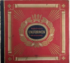 Uniformen der alten Armee -