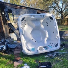 Square White Fiberglass Hot