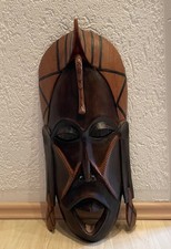 Afrikanische Holzmaske, Souvenir aus Sambia, ca. 26x58x12 cm, 1970er Jahre